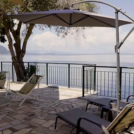 Paul Seafront House Prázdninový dům Mesongí